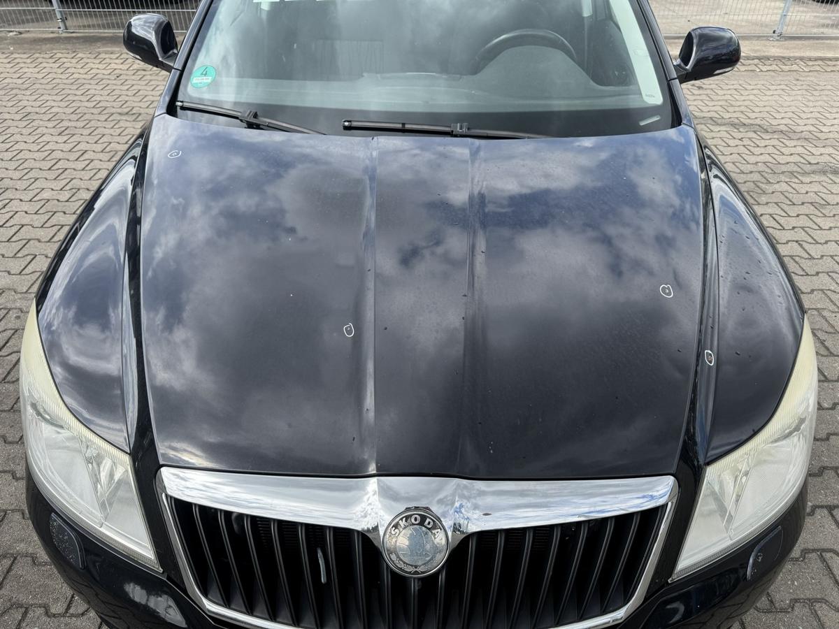 Skoda Octavia 2 original Motorhaube 9910 Schwarzmetallic Bj.2009